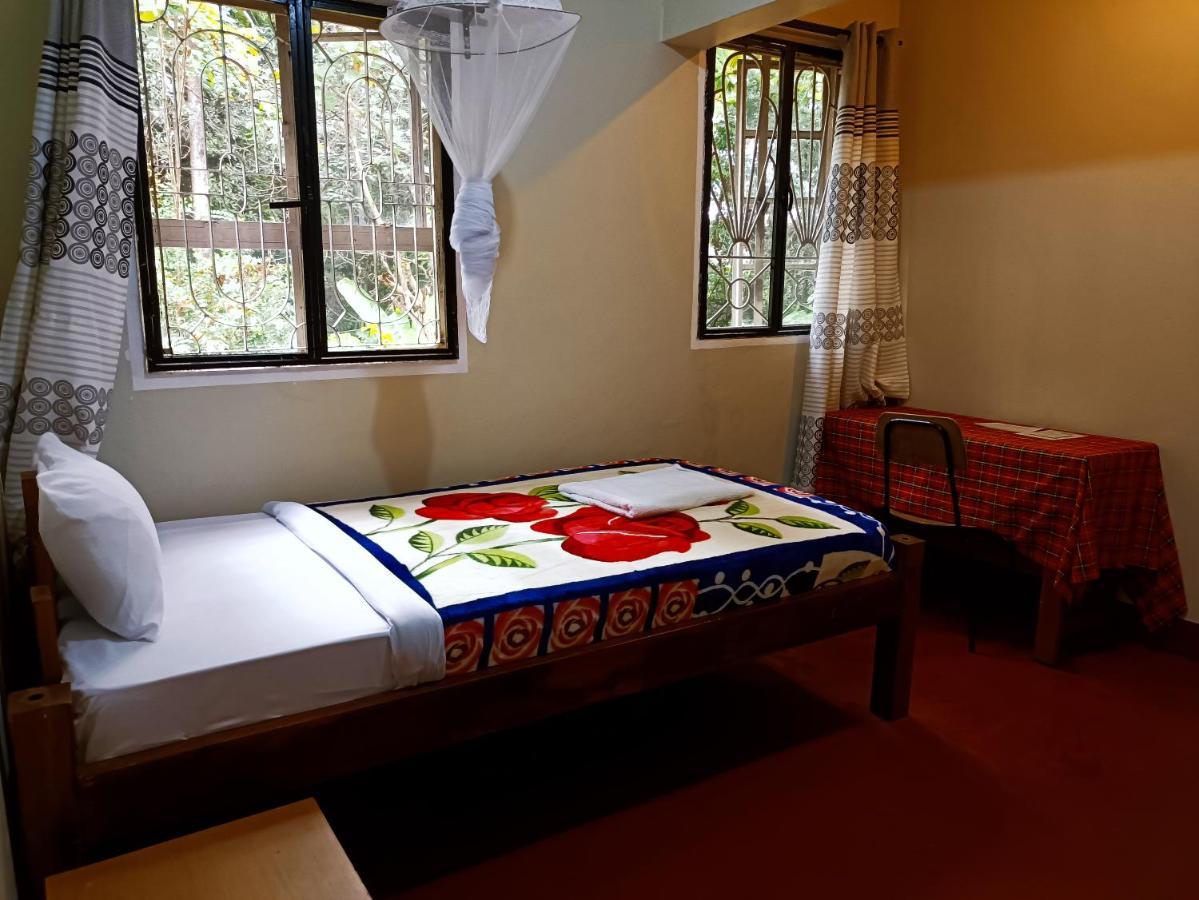Shamba Hostel Usa River Ngoại thất bức ảnh