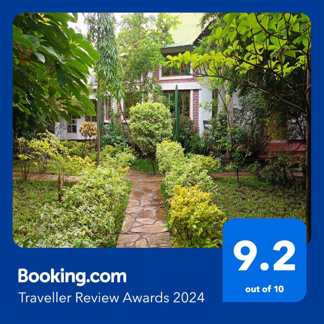Shamba Hostel Usa River Ngoại thất bức ảnh