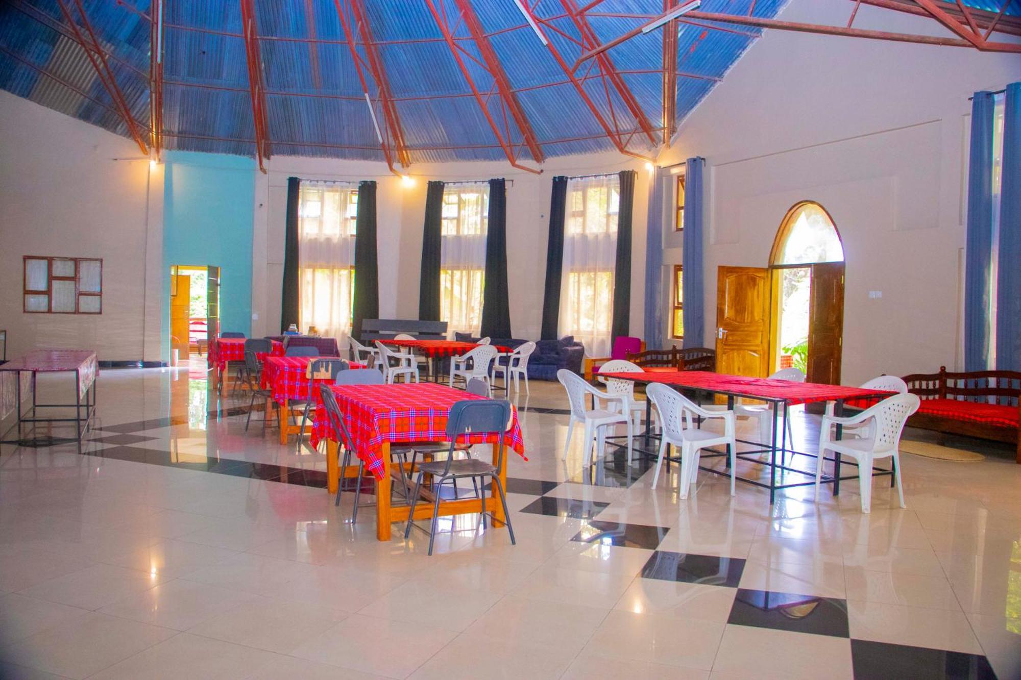 Shamba Hostel Usa River Ngoại thất bức ảnh
