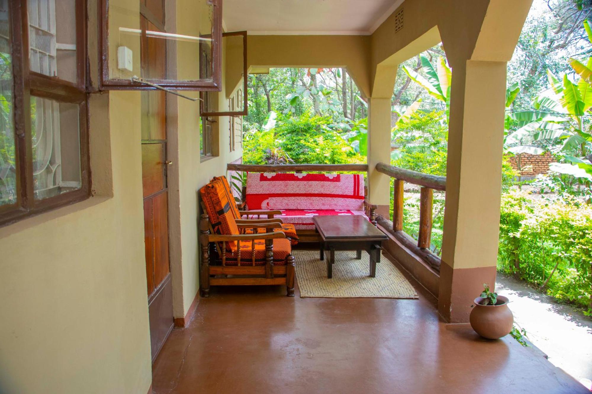 Shamba Hostel Usa River Ngoại thất bức ảnh