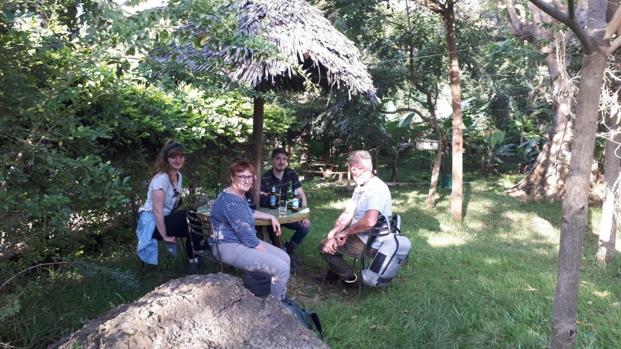Shamba Hostel Usa River Ngoại thất bức ảnh